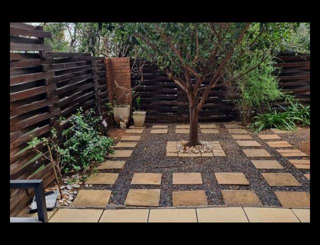 3 BEDROOM APARTMENT FOR SALE IN FOURWAYS